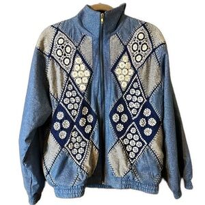 Vintage Great Cavalier by St. John Boho Polyester Lined Silk Jacket Size Medium.